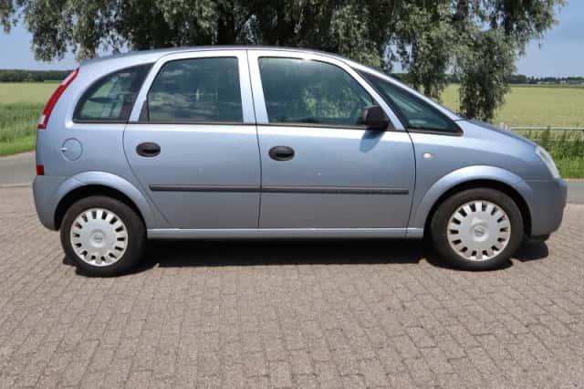 Opel Meriva (2005) thumbnail 4