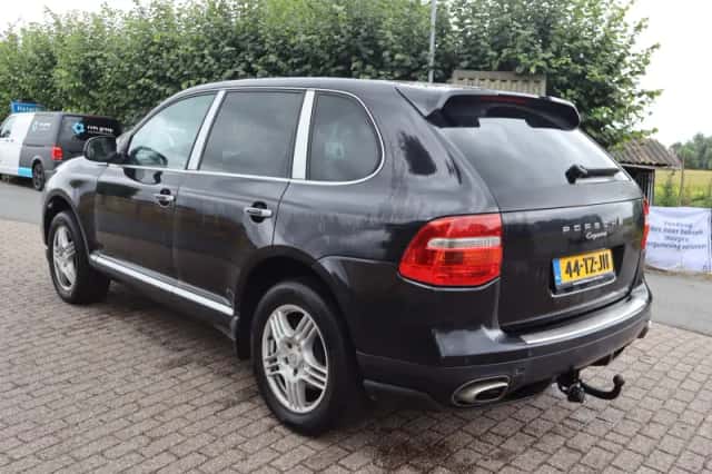 Porsche Cayenne (2007) thumbnail 6