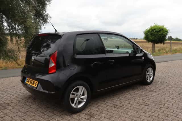 SEAT Mii (2012) thumbnail 3