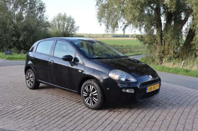 Fiat Punto Evo (2012) thumbnail 3