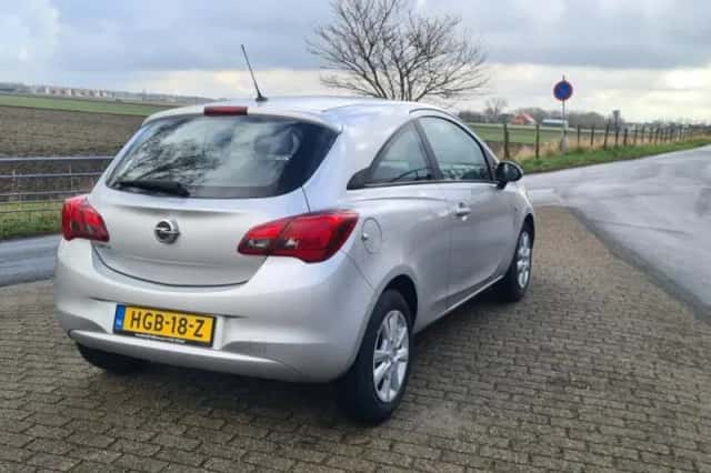 Opel Corsa (2016) thumbnail 5