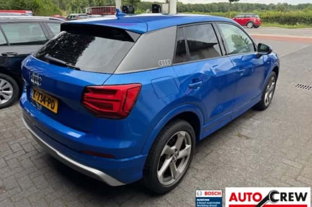 Audi Q2 (2017) thumbnail 4