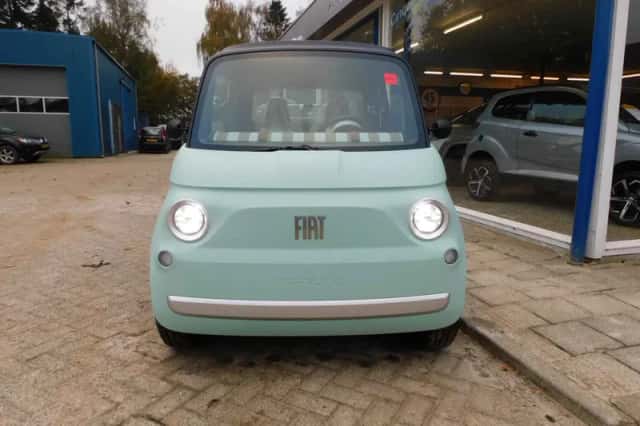Fiat Topolino Dolcevita (2024) thumbnail 4