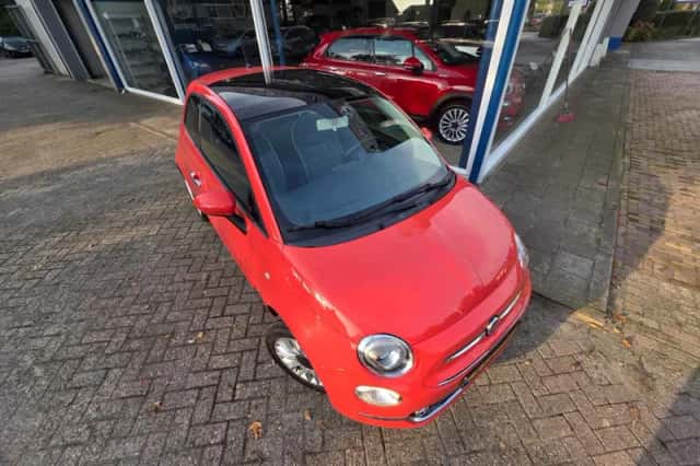 Fiat 500 (2016) thumbnail 2