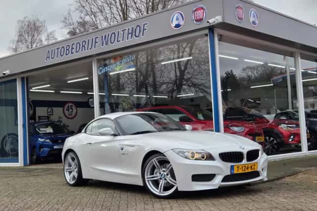 BMW Z4 (2012) thumbnail 1