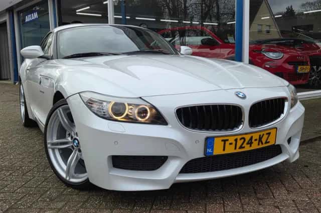 BMW Z4 (2012) thumbnail 5