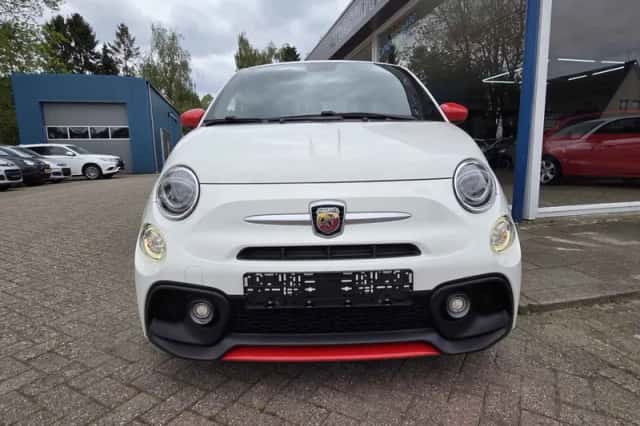 Abarth 500 (2019) thumbnail 5