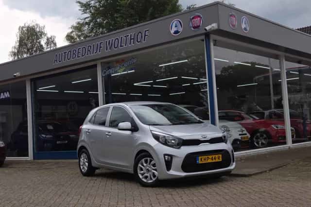 Kia Picanto (2017) thumbnail 1