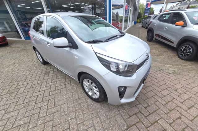 Kia Picanto (2017) thumbnail 3