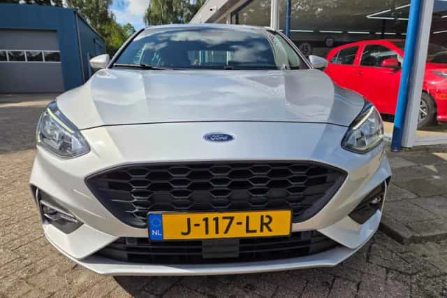 Ford Focus (2019) thumbnail 5