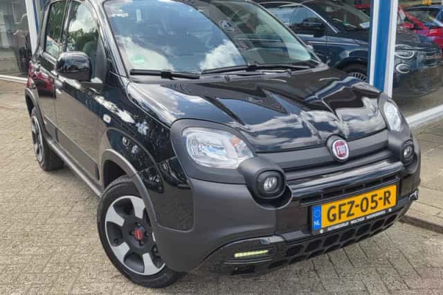 Fiat Panda (2023) thumbnail 4