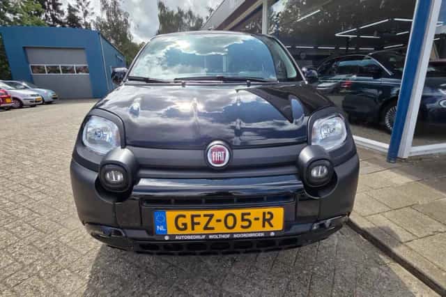 Fiat Panda (2023) thumbnail 5