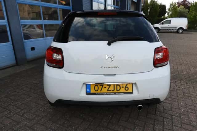 Citroën DS3 (2012) thumbnail 4