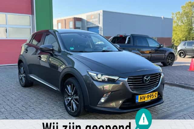 Mazda CX-3 (2016) thumbnail 3