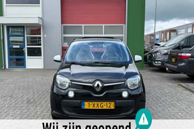Renault Twingo (2014) thumbnail 2