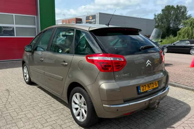 Citroën C4 Picasso (2010) thumbnail 4