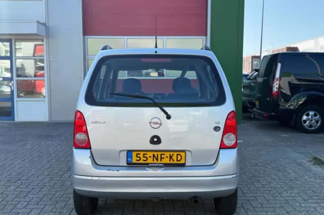 Opel Agila (2003) thumbnail 5