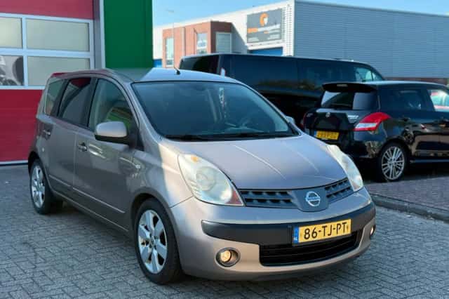 Nissan Note (2006) thumbnail 3