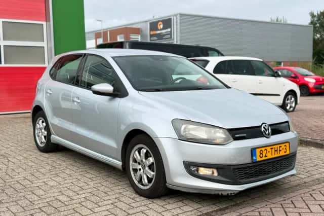 Volkswagen Polo (2012) thumbnail 3