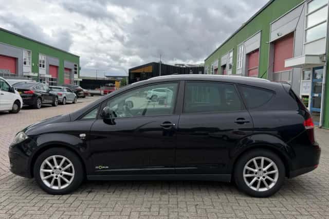 SEAT Altea XL (2012) thumbnail 4