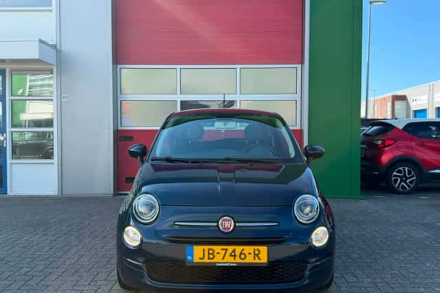 Fiat 500 (2016) thumbnail 2