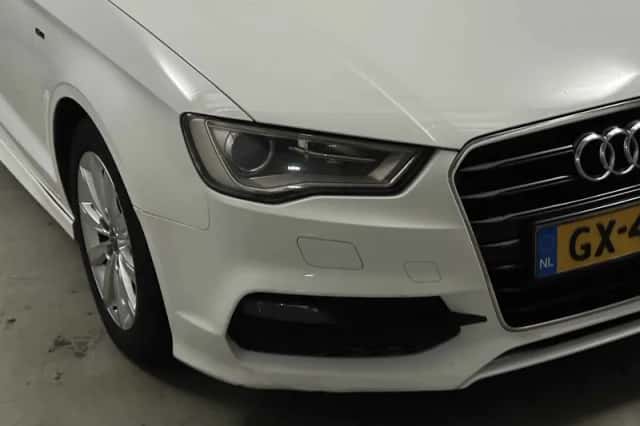 Audi A3 (2015) thumbnail 6