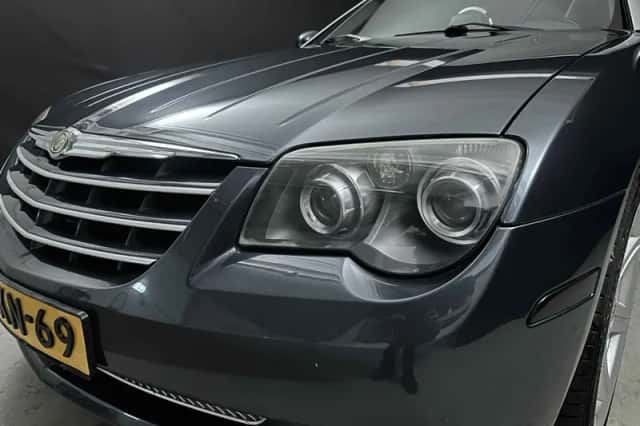 Chrysler Crossfire (2006) thumbnail 5