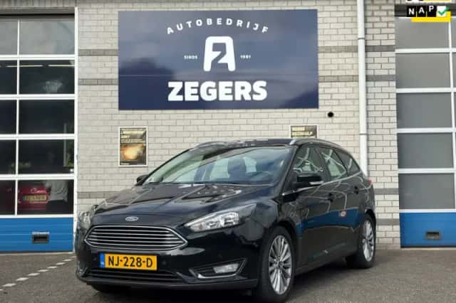 Ford Focus (2017) thumbnail 1