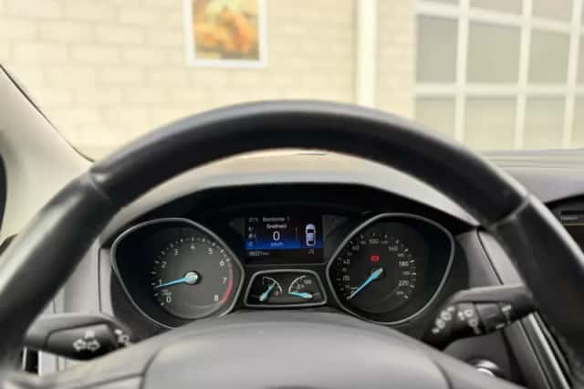 Ford Focus (2017) thumbnail 6