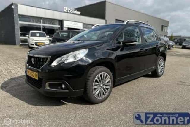 Peugeot 2008 (2016) thumbnail 2