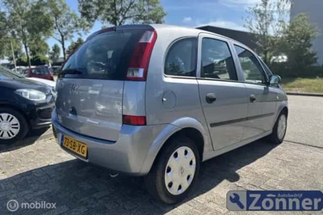 Opel Meriva (2005) thumbnail 3