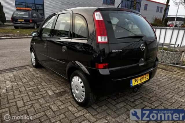 Opel Meriva (2005) thumbnail 4