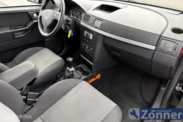Opel Meriva (2005) thumbnail 5