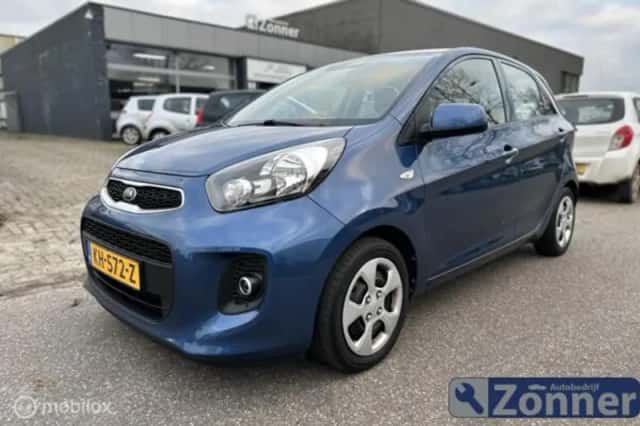 Kia Picanto (2016) thumbnail 2