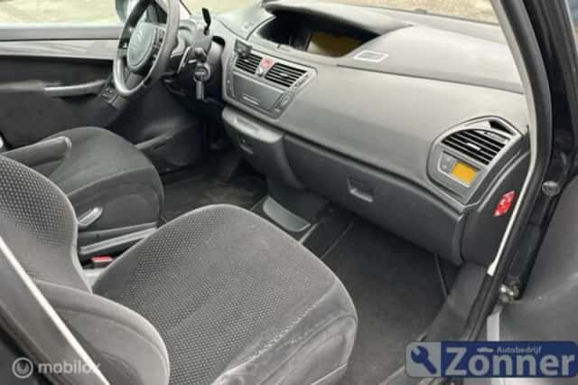 Citroën C4 Picasso (2007) thumbnail 5