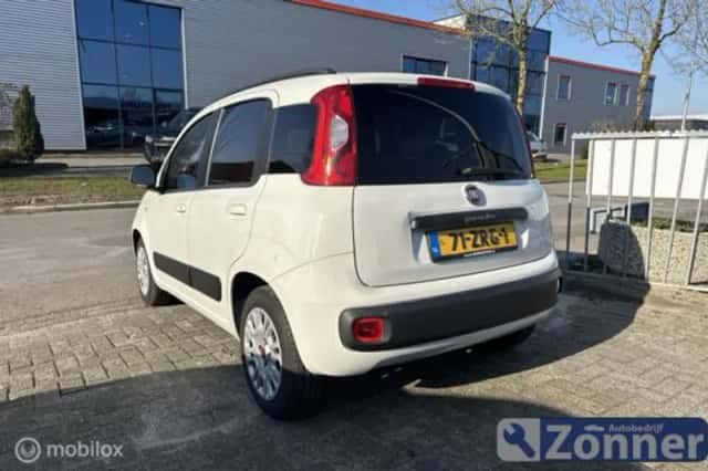 Fiat Panda (2013) thumbnail 4