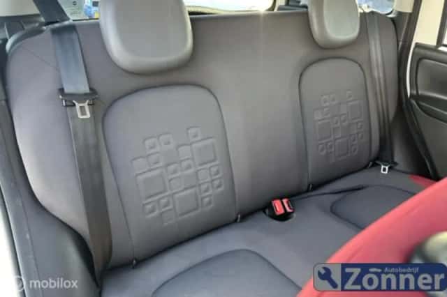 Fiat Panda (2013) thumbnail 6