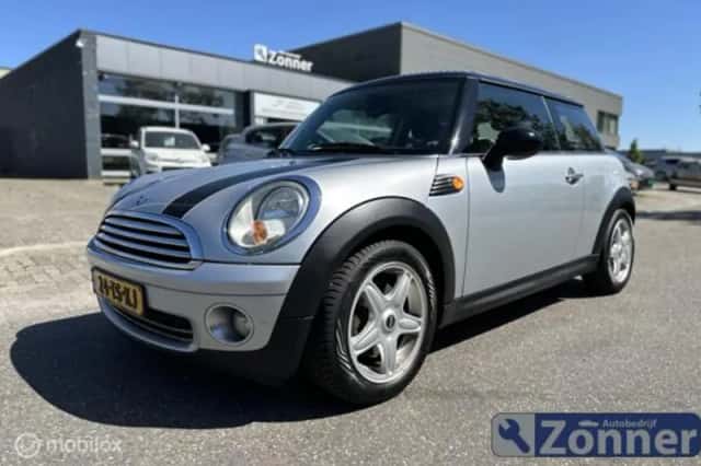 MINI 1 6 Cooper Chili (2007) thumbnail 2