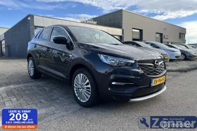 Opel Grandland (2019) thumbnail 1