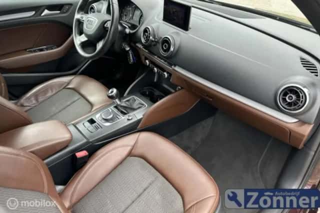 Audi A3 (2013) thumbnail 5