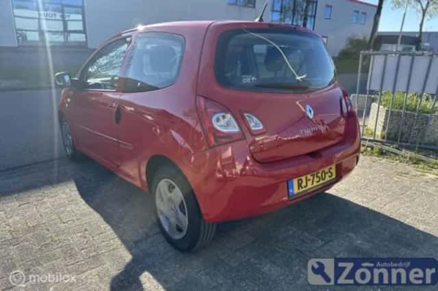 Renault Twingo (2012) thumbnail 4