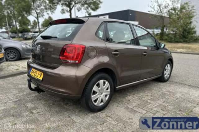 Volkswagen Polo (2013) thumbnail 3