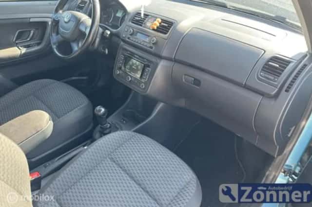 Škoda Roomster (2013) thumbnail 5