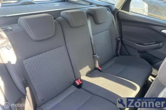 Ford Focus (2014) thumbnail 6