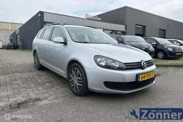 Volkswagen Golf (2012) thumbnail 1