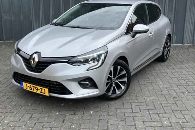 Renault Clio (2020) thumbnail 2