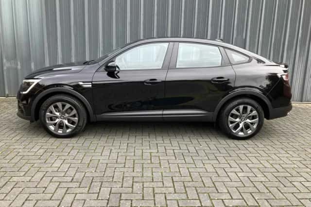 Renault Arkana (2024) thumbnail 3