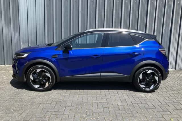 Renault Captur (2025) thumbnail 4