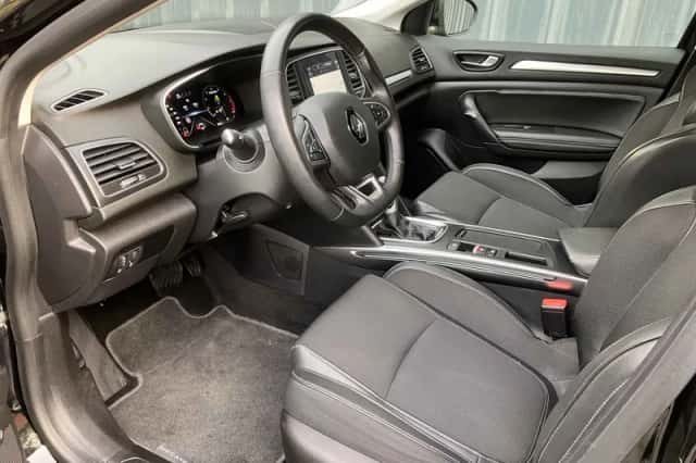 Renault Mégane (2023) thumbnail 5