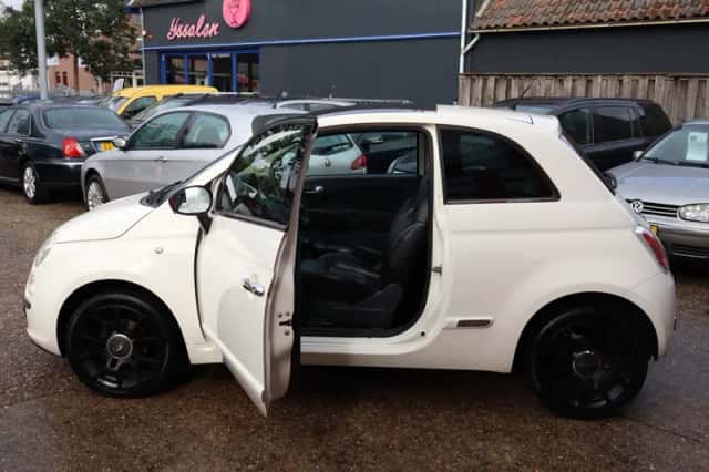 Fiat 500 (2008) thumbnail 6